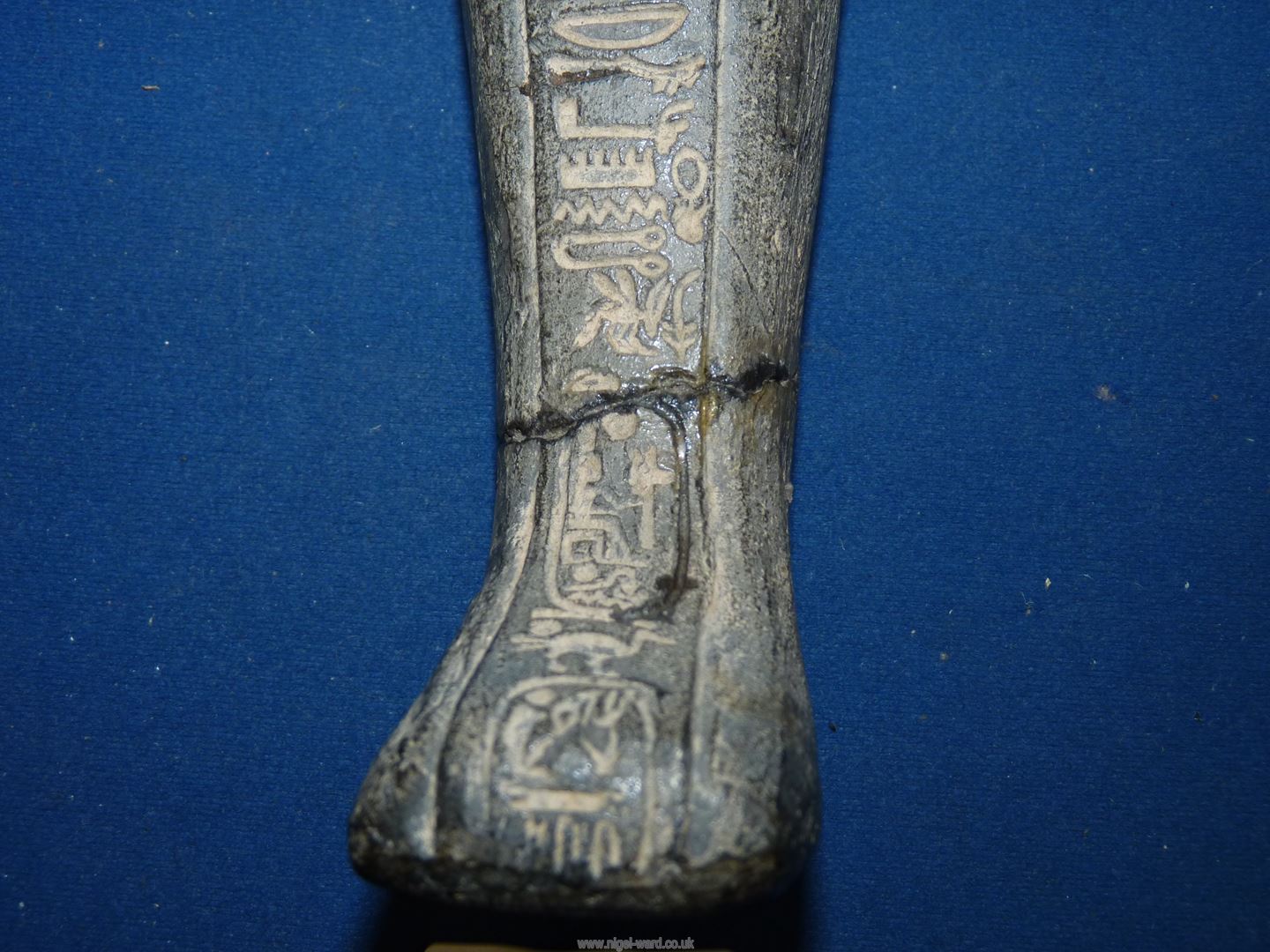 An Egyptian carved stone Shabti, - Image 2 of 4