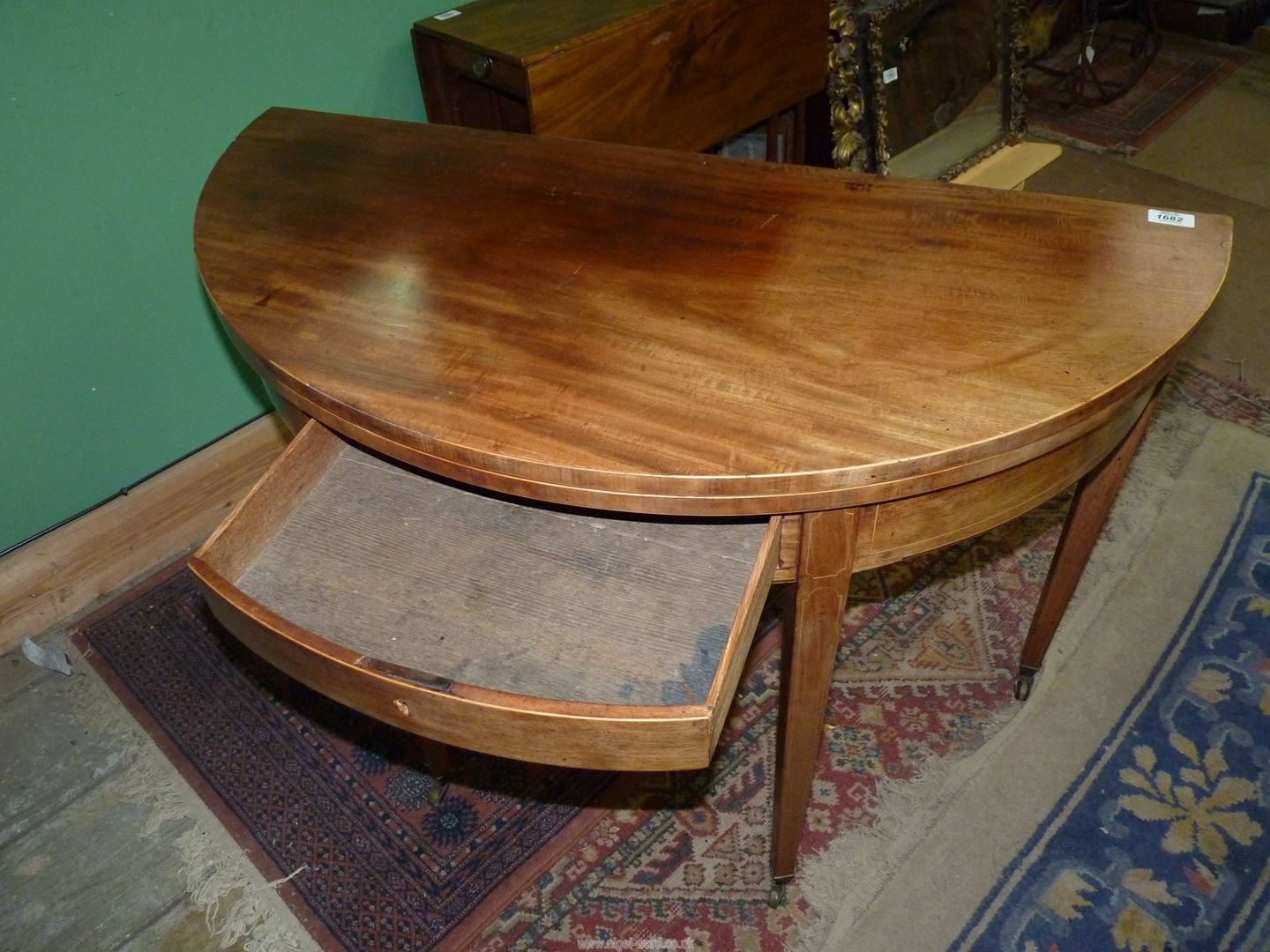 An 18th Century Georgian Mahogany double swing-leg fold-over Tea Table of high quality having - Image 2 of 7