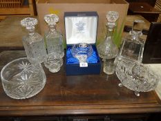 A quantity of glass to include lead crystal decanter, Royal Doulton rose bowl,