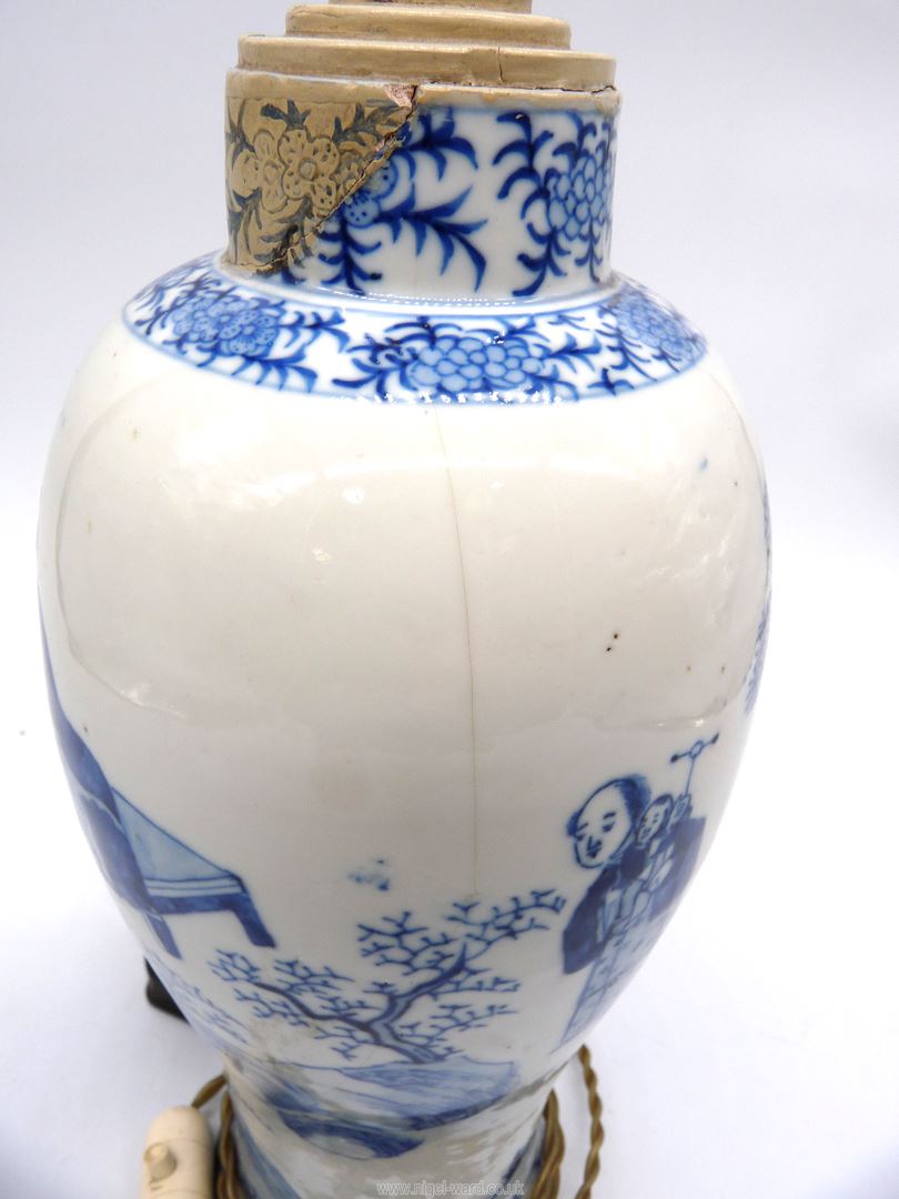 An oriental lamp with four character mark to base in blue, 13½" tall. - Image 2 of 3