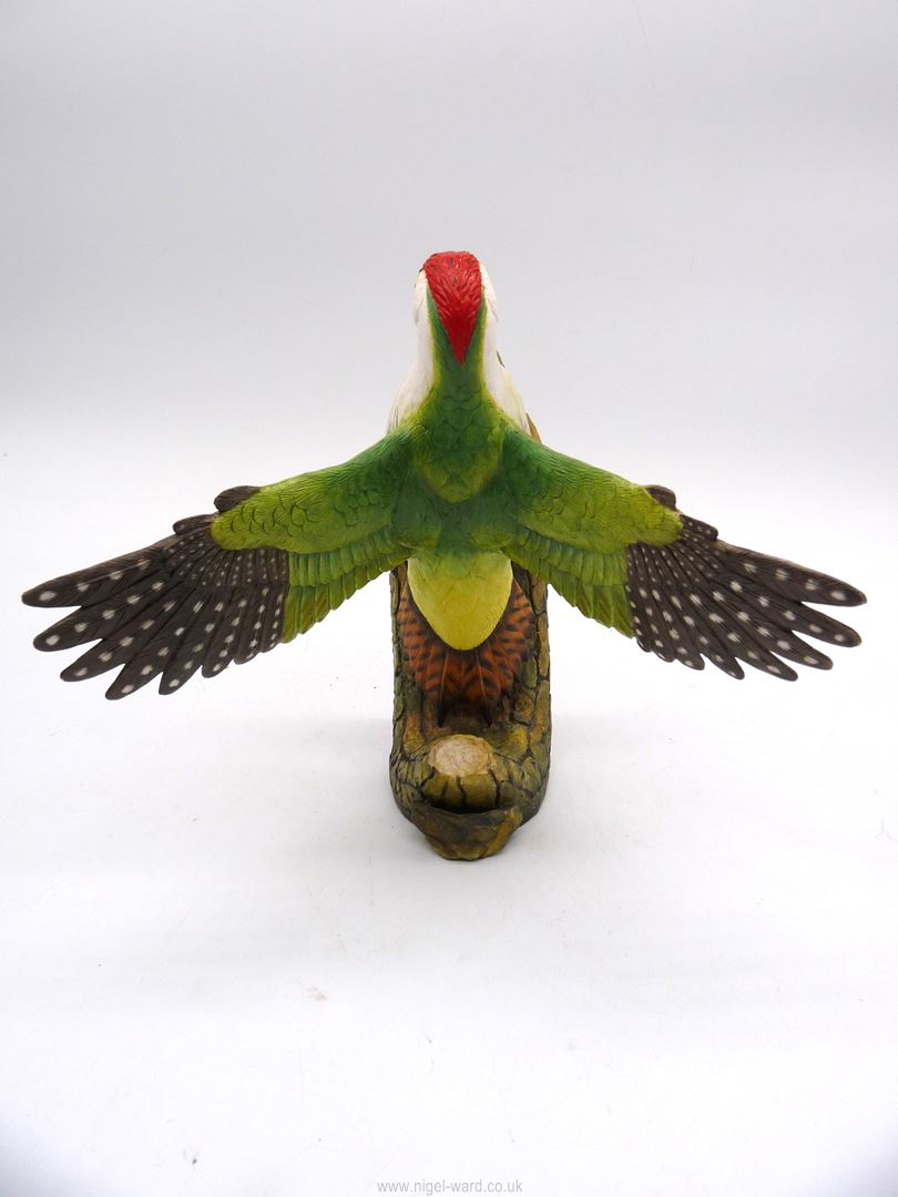 A limited edition figure of a Woodpecker stretching wing on a trunk, no. - Image 2 of 3