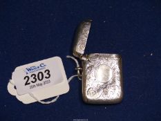 A Silver vesta case, Birmingham, makers D & F, 22g.