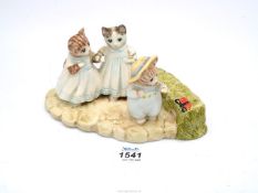 A Beswick Beatrix Potter trio of kittens mittens, Tom kitten and Moppet.
