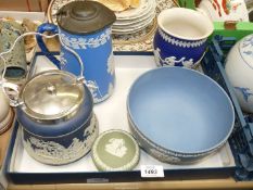 A Wedgwood Jasperware bowl and trinket dish in blue and green,