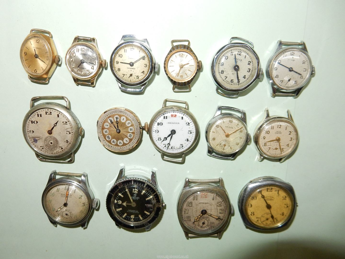 Fifteen watch movements including ten lady's and five gent's requiring attention (not running at