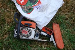 A Stihl 024 chainsaw engine (for spares but engine turns)