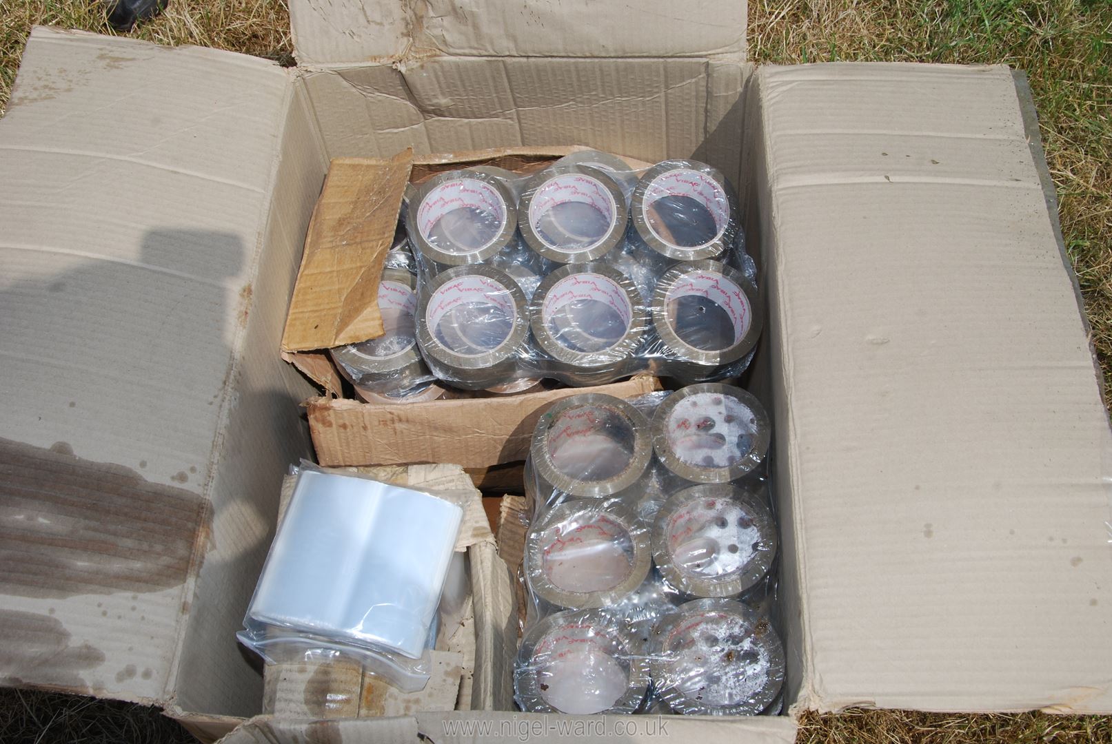 A quantity of brown packing tape and plastic re sealable. - Image 3 of 3