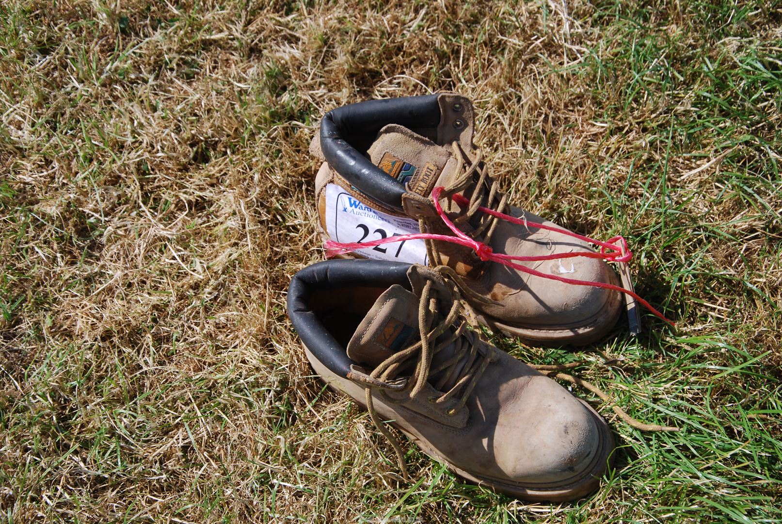 A pair of Groundworks safety work boots. Used but relatively unworn.