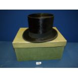 A Top Hat by Truss & Co, size 7.