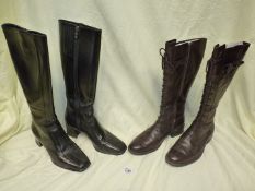A pair of ladies 'Tamaris' laced front, side zip three quarter length boots in Mocca,