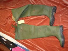 A pair of Argyll waders size 44/UK 10.