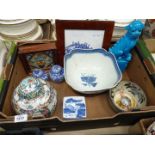 A quantity of Oriental china including trinket dish, large bowl on carved stand (large crack),