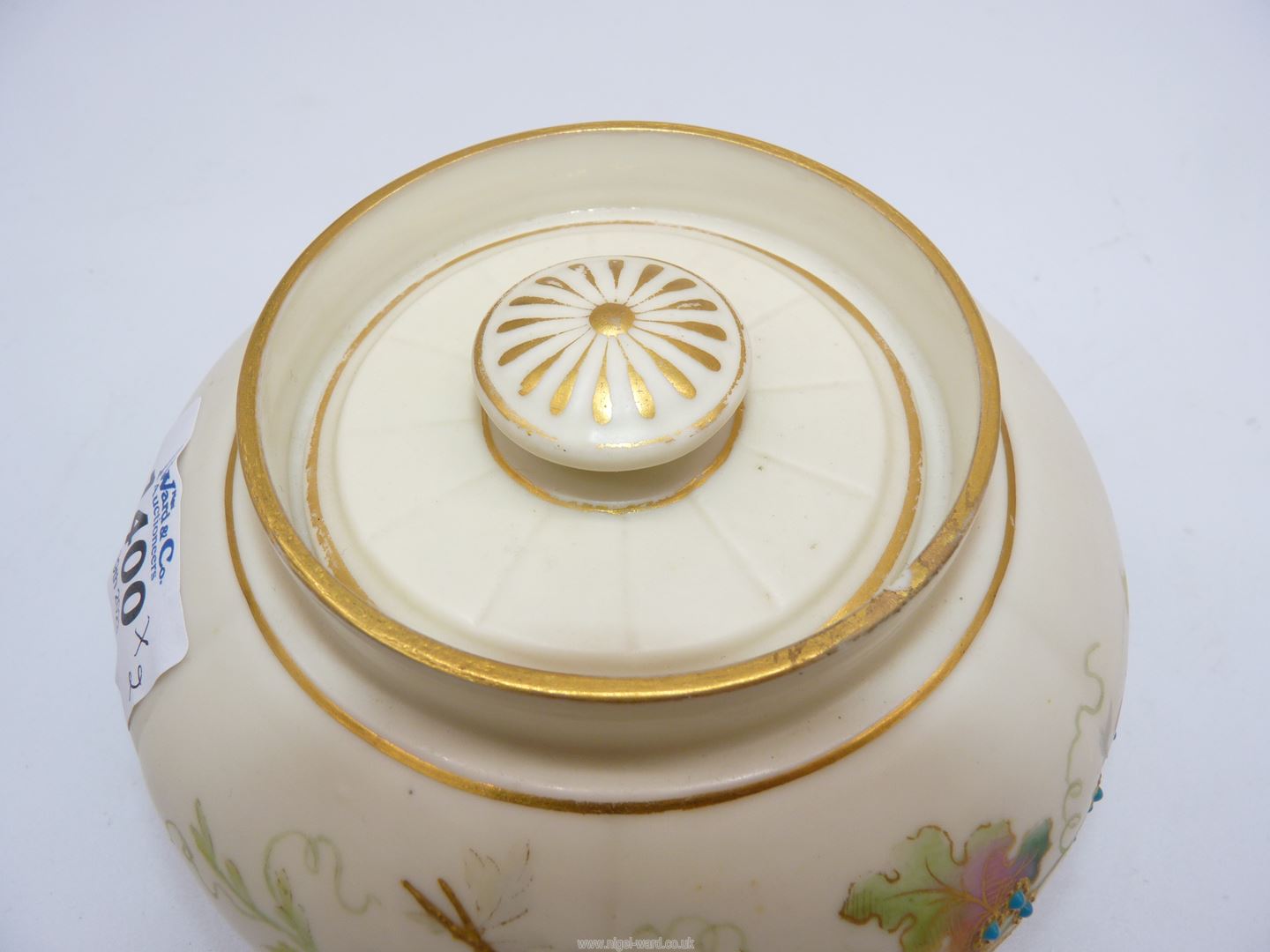 A Royal Worcester, Grainger low jar and cover, having hand painted foliage, - Image 5 of 6