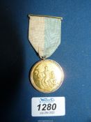 Masonie Presentation Medalion to J. Payne with gold hallmark to rim 15.