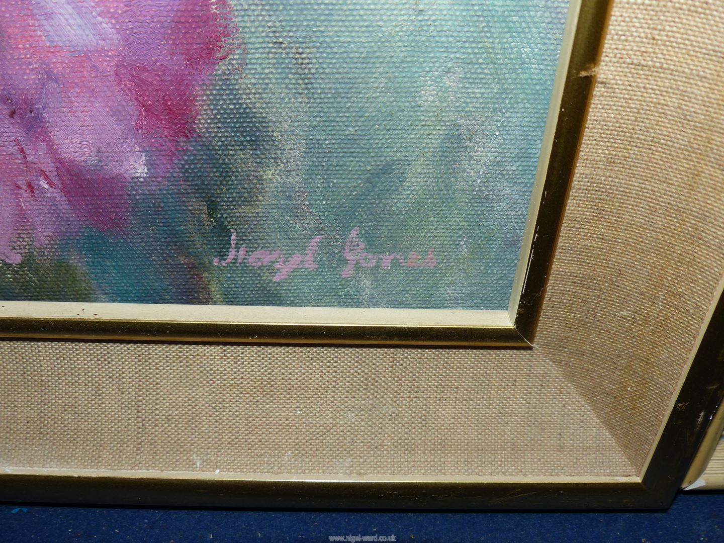 A framed Oil on board of a still life of flowers, initialled lower right M.B. - Image 3 of 5