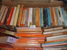 A quantity of Penguin Paperbacks including Jamaica Inn by Daphne du Maurier, Evelyn Waugh,