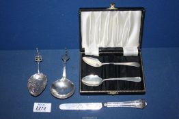 A small quantity of silver cutlery including;