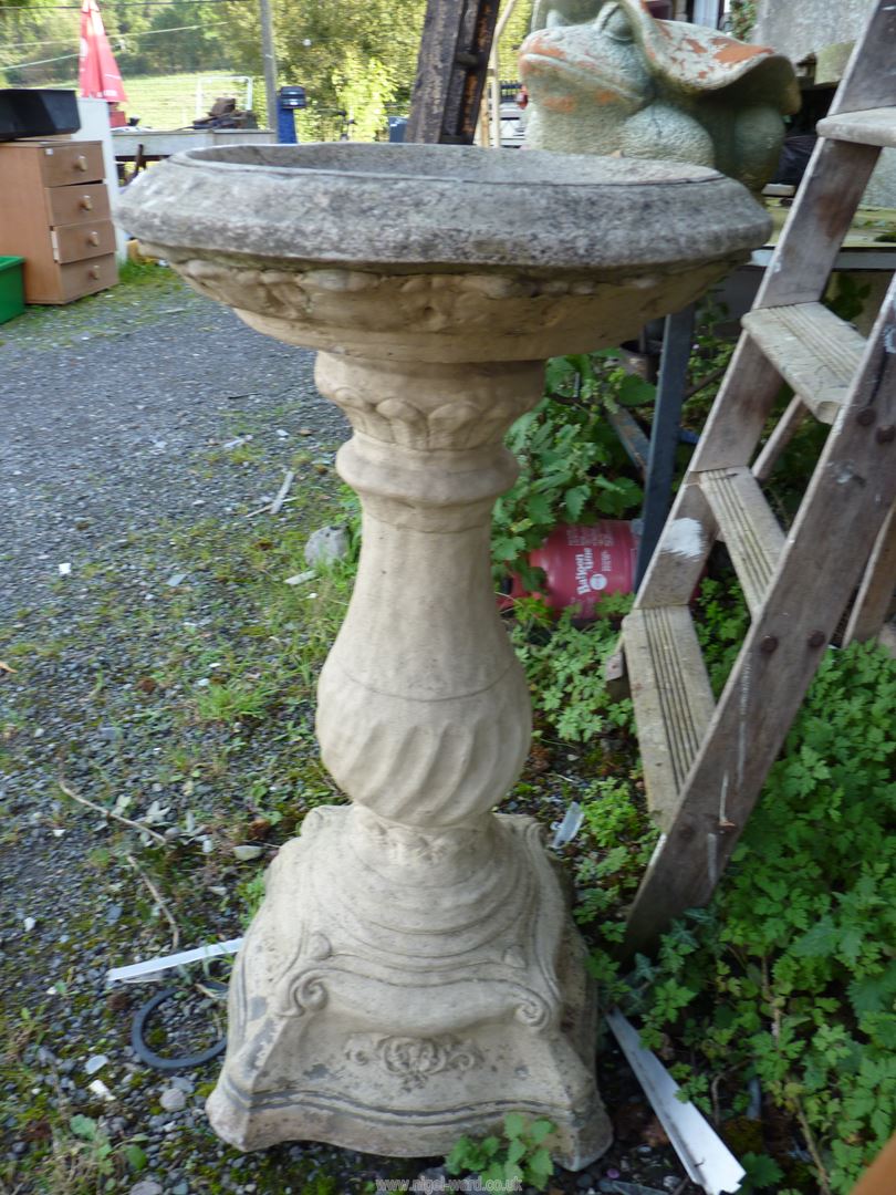 A concrete bird bath, 33" high x 17" diameter. - Image 10 of 10