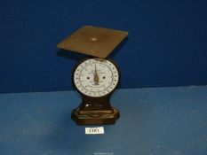 A Salters letter Scales, no. 11, 24 oz- 1/4oz., 7 1/4'' high.