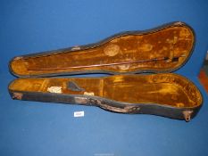 A velvet lined violin Case with bow (a/f).