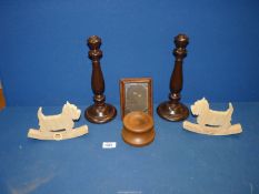 A small quantity of Treen to include; candlesticks, photograph frame, etc.