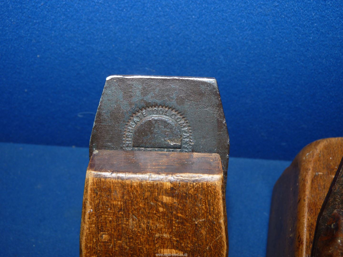 Two antique beechwood coffin Planes; one is a 2"/50mm cut marked 'Highgate Tool Co, - Image 2 of 4