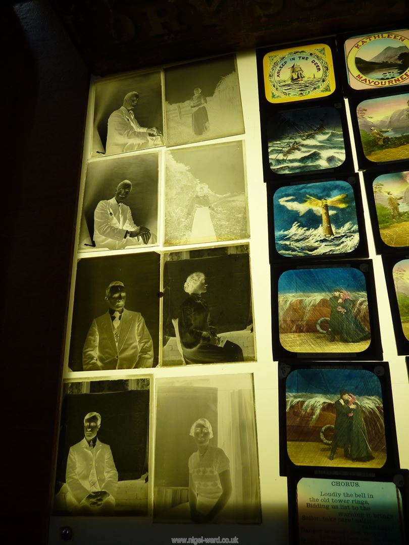 A quantity of boxed sets of glass slides including The Millers Donkey, Old folks at Home, - Image 4 of 4