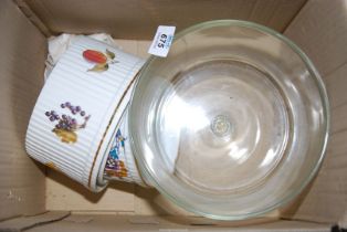A glass trifle bowl, and 'Royal Worcester Evesham' souffle dishes, etc.