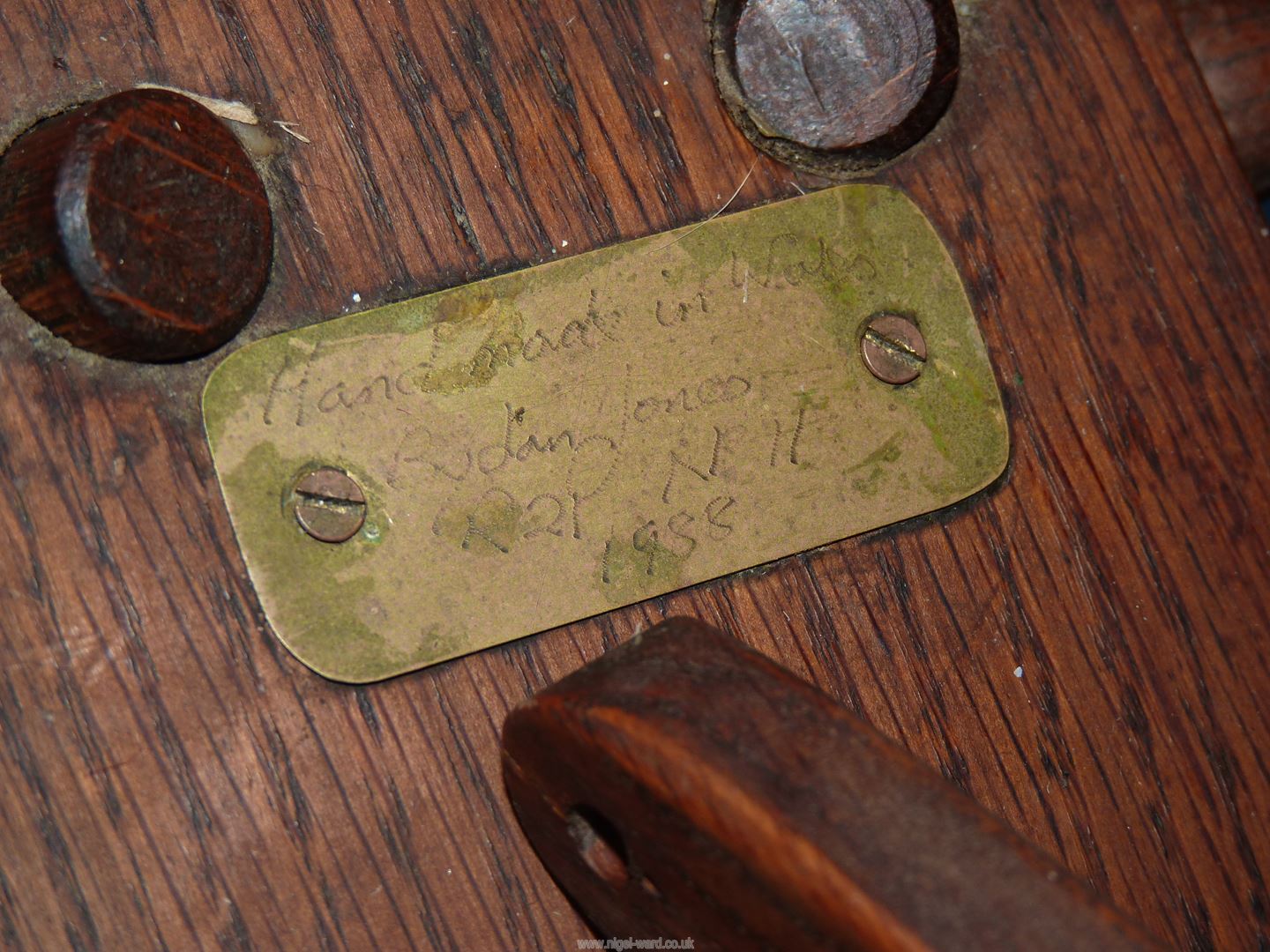 A Welsh Oak spinning Wheel, made by Dan Jones 1988. - Image 3 of 3