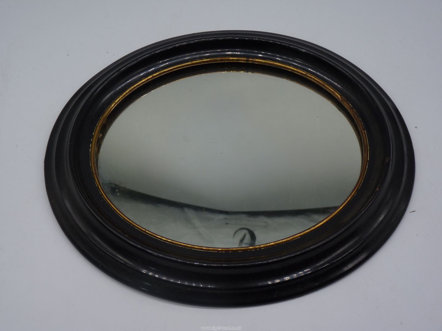 Two small oval Mirrors with gilded rim to inner frame edge of mirror, - Image 7 of 14