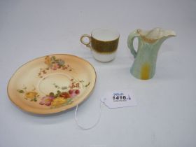 A large blush Worcester saucer painted with flowers, dated 1900 (6" diameter),