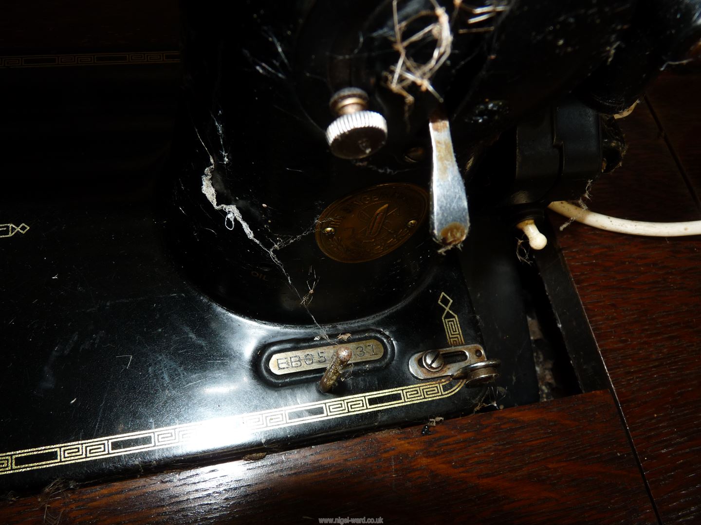 An Oak table contained Metamorphic Singer electric sewing machine folding down to form a table when - Image 2 of 7