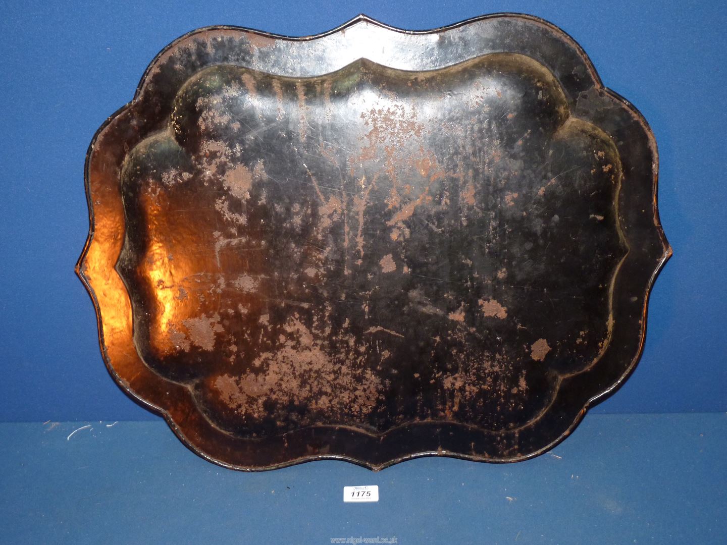 A metal tray with shaped edge painted with exotic bird and flowers, 25" x 19 1/2". - Image 2 of 2