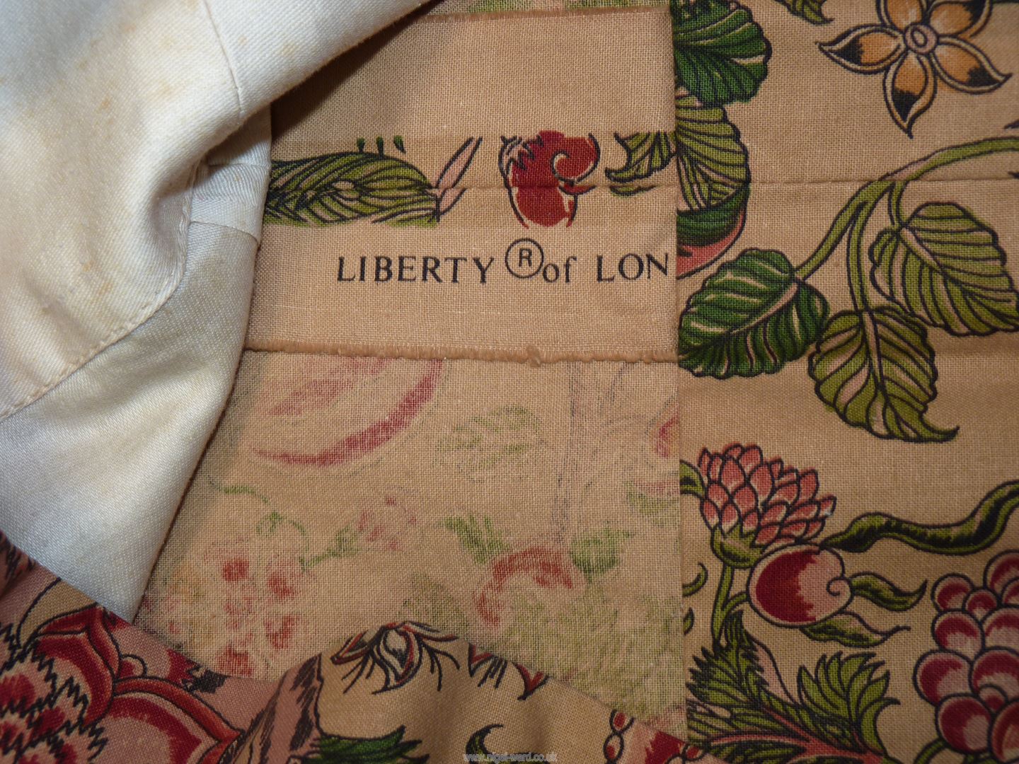 A pair of Liberty print curtains 'Sita' pattern, 53" drop x 66" wide. - Image 2 of 2