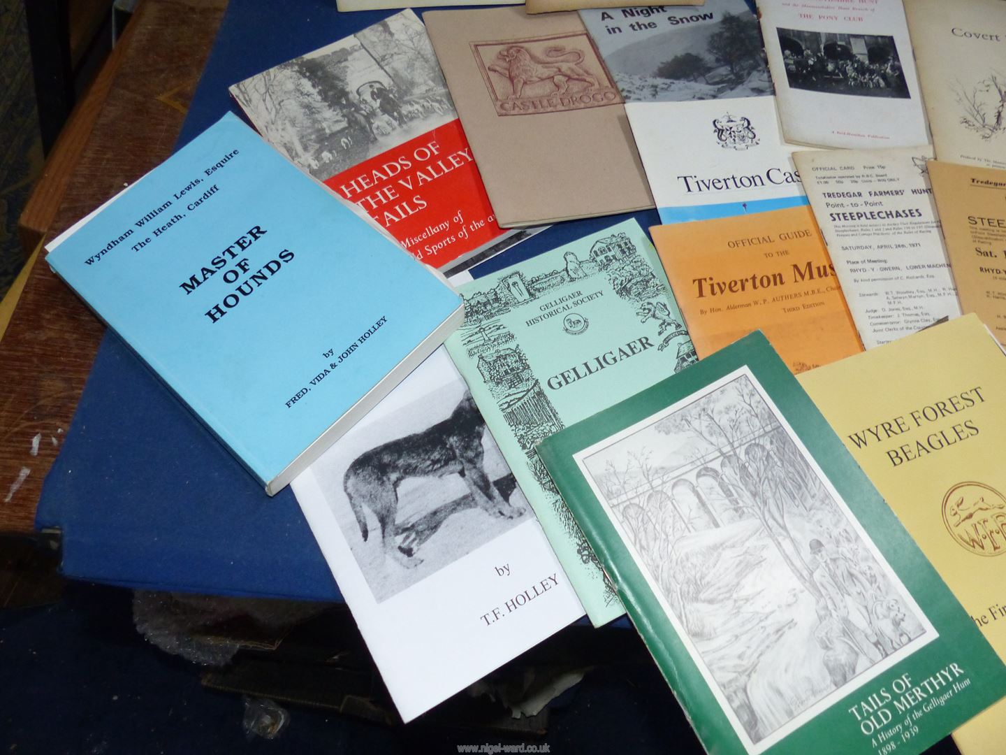 A quantity of Welsh Hunting related reading material, etc. - Image 3 of 7