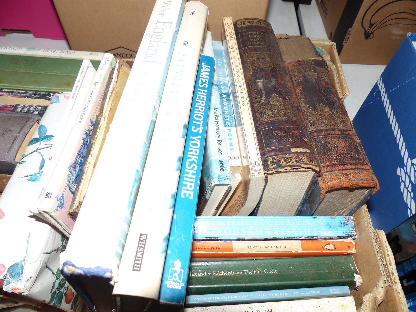 A box of books, including, two volumes of International Library of Famous Literature, - Image 4 of 4