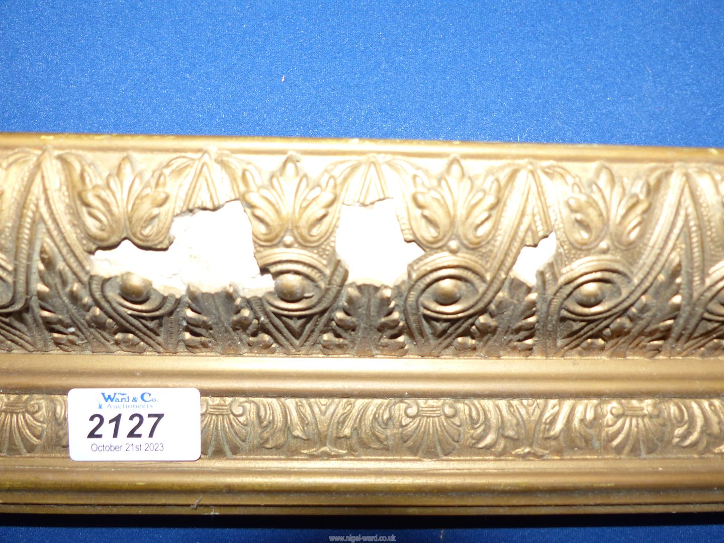 A large heavy ornate gilt frame, overall 2' 6" x 2' 2", aperture 1' 10 1/2" x 1' 6 1/2", - Image 2 of 5