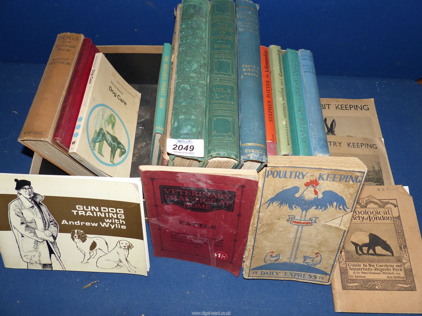 A box of books on Poultry Keeping, Gundog training, Potter on Gamesman Ship etc.