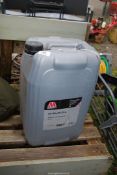 A new 25 litre container (sealed) of EP80 W90 GL4 mineral transmission oil.