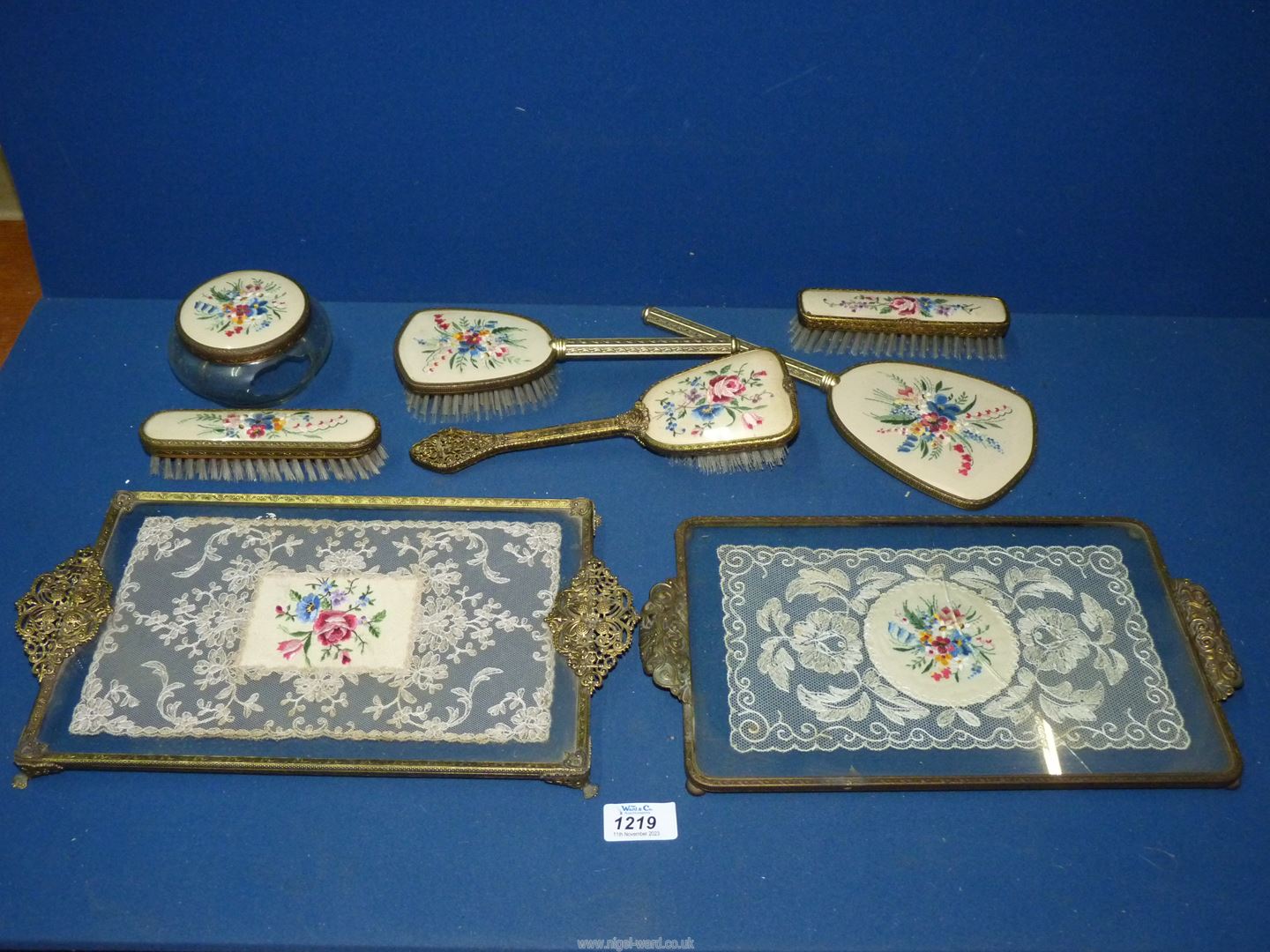 A Dressing Table set with embroidered floral detail to the backs and lid of pot, some a/f.