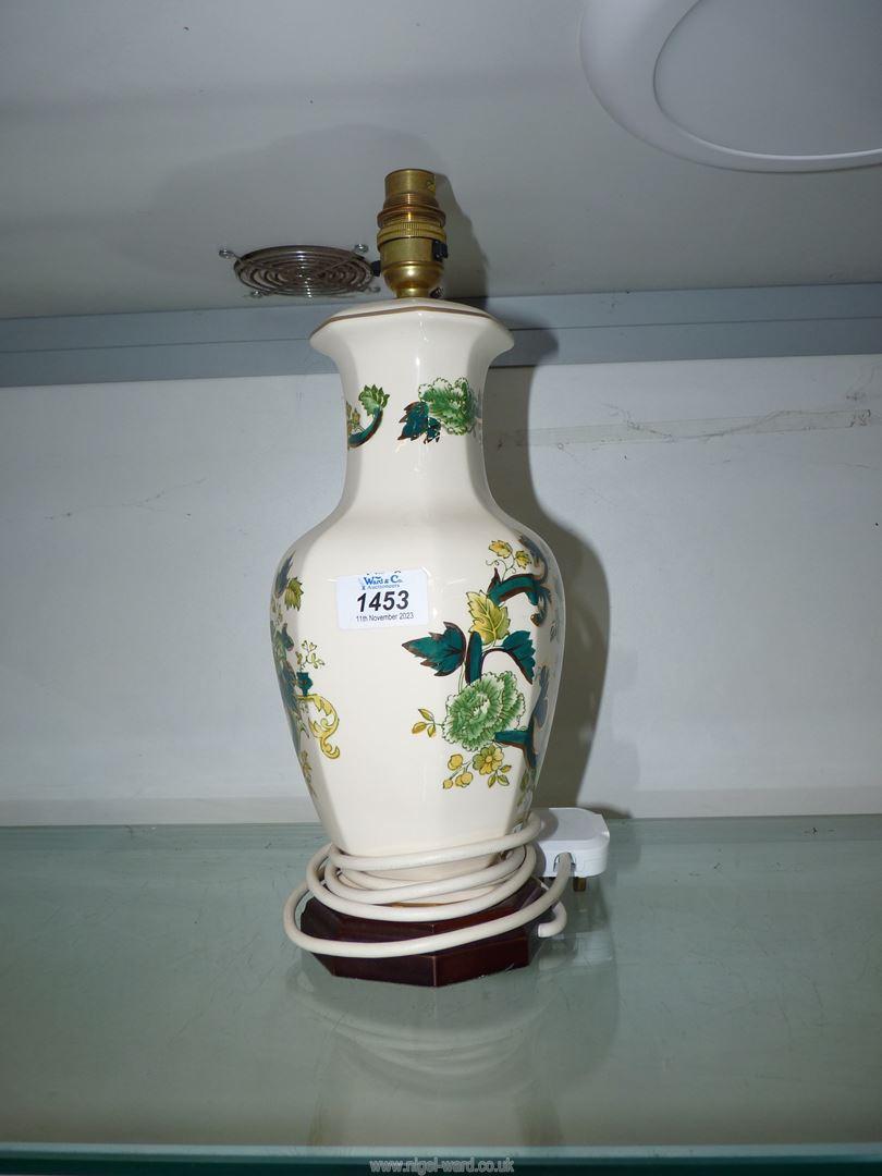 A Mason's Chartreuse table lamp base, 14" tall.