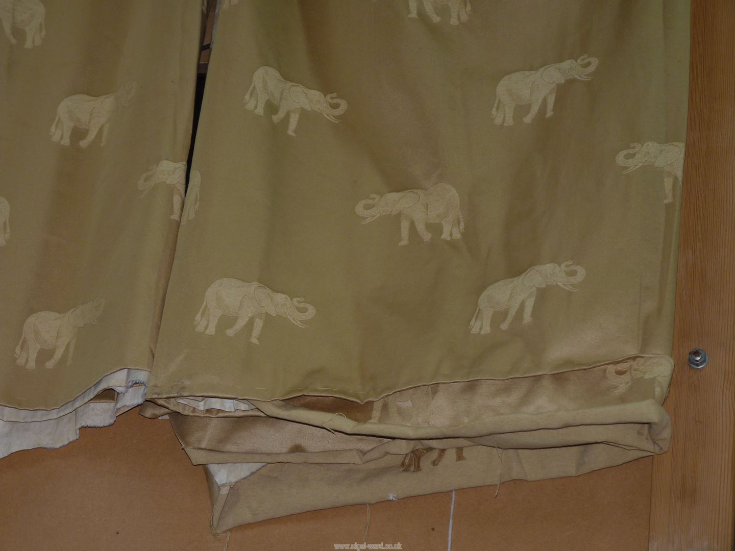 A pair of curtains in gold coloured fabric with Elephant design, - Image 2 of 2