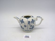 An 18th century Meissen porcelain teapot (minus lid).
