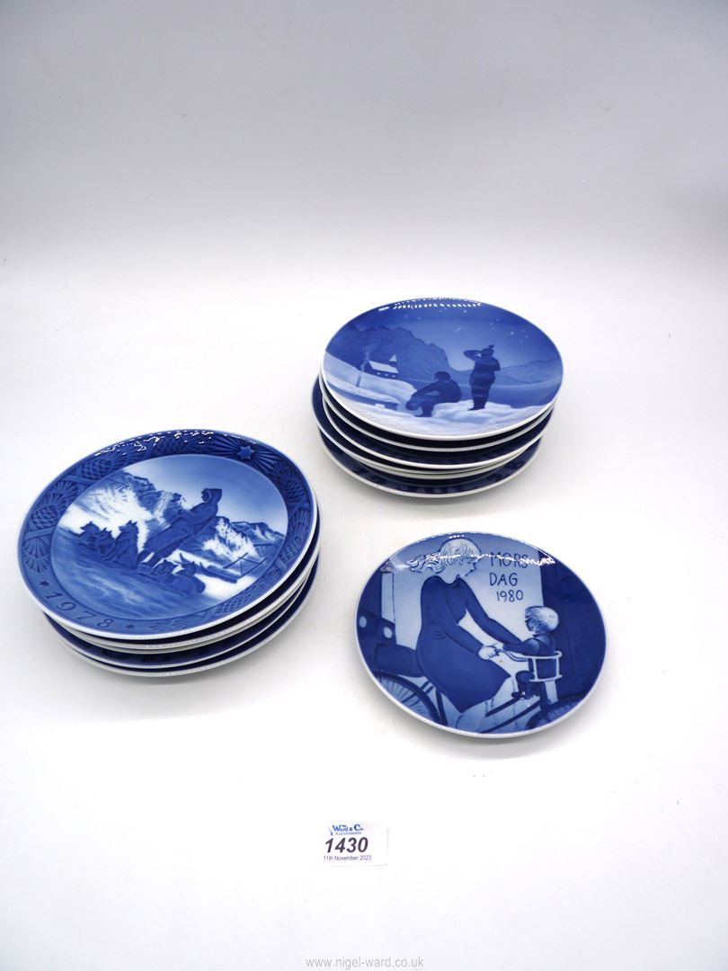 A quantity of Royal Copenhagen plates including; 'Mors Dag 1980', 'Jul 1918', 'Jul After 1928', - Image 2 of 2