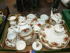 A good quantity of Royal Albert including 'Old Country Roses', 'Celebration' etc.