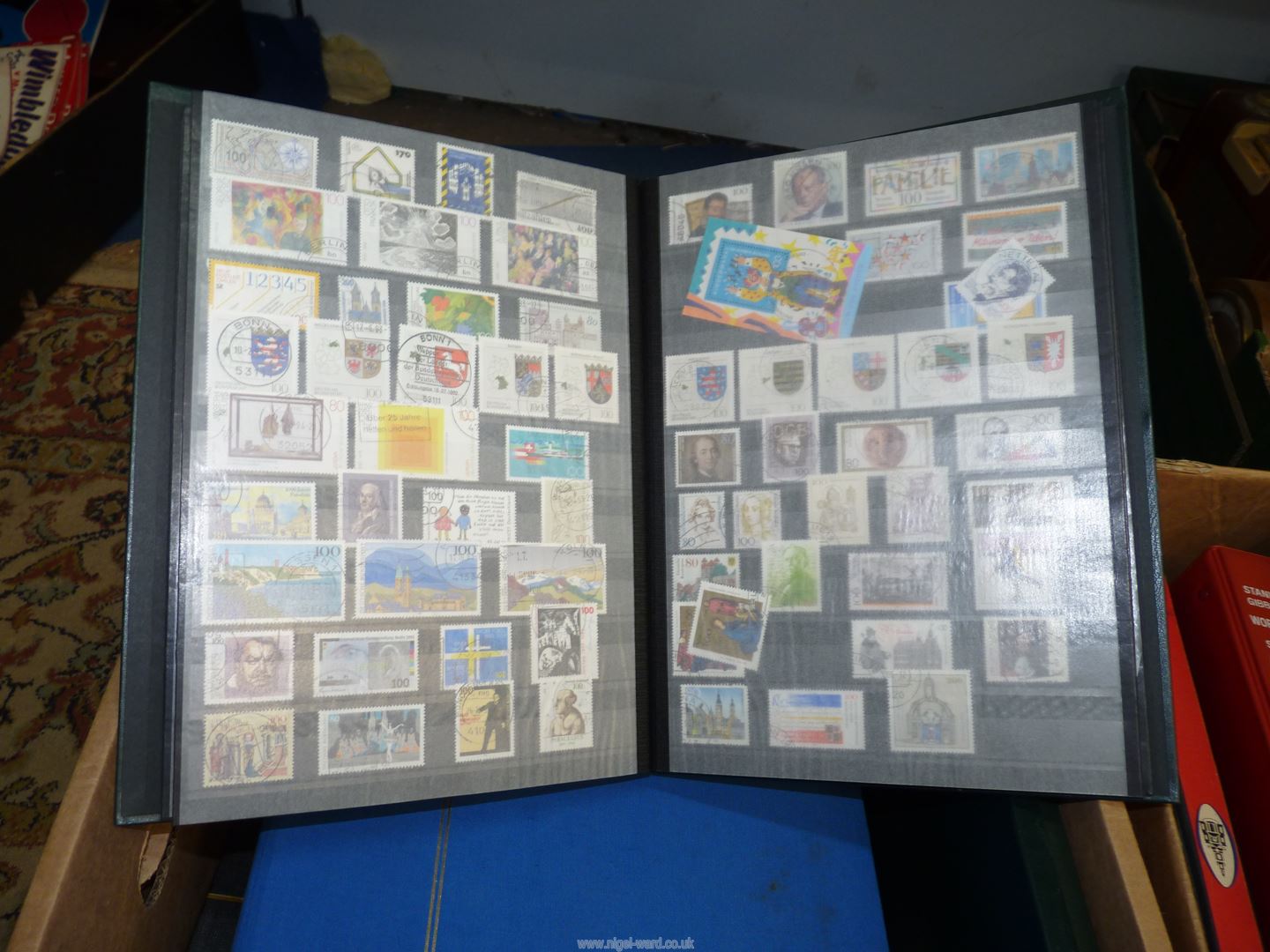 Two boxes of All World Collections in 28 albums (1 empty) to include 1890 Fendt album (distressed - Image 3 of 4