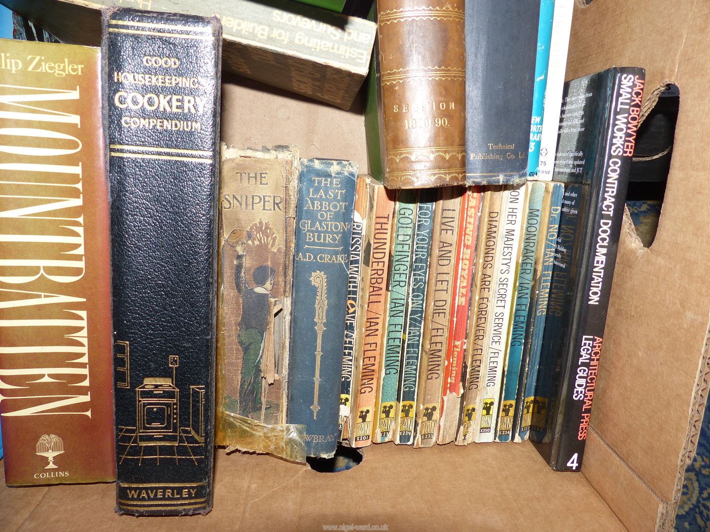 A box of books including James Bond Pan books by Ian Fleming, Mountbatten by Philip Ziegler, - Image 5 of 5