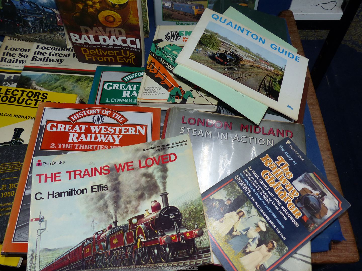 A quantity of railway books to include; British Locomotives of The 20th Century, - Image 4 of 6