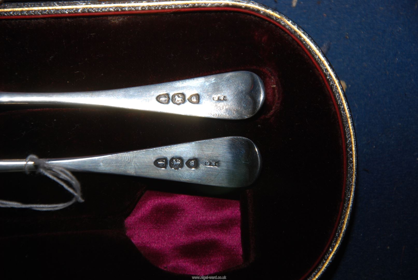 A cased pair of silver jam spoons, London 1894, weight 35.8g. - Image 2 of 2