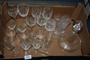 A quantity of glass including; Royal Wedding whiskey tumblers,